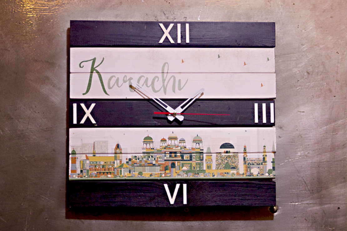 KARACHI WALL CLOCK